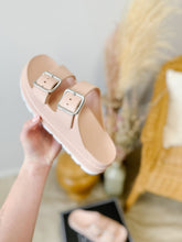 Load image into Gallery viewer, The Santi Sandal by MIA - 10
